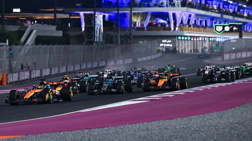 F1 Katar GP’de büyük hesaplaşma: Norris, Piastri ve Verstappen gecenin lideri olabilecek mi? 6